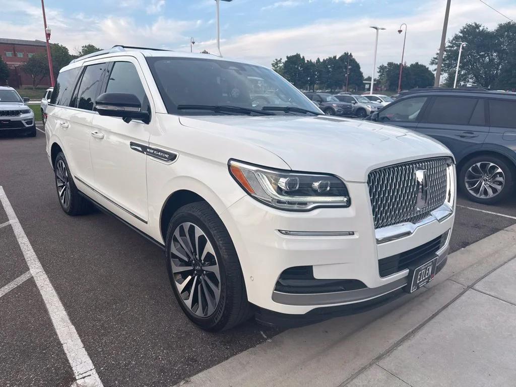 2023 Lincoln Navigator
