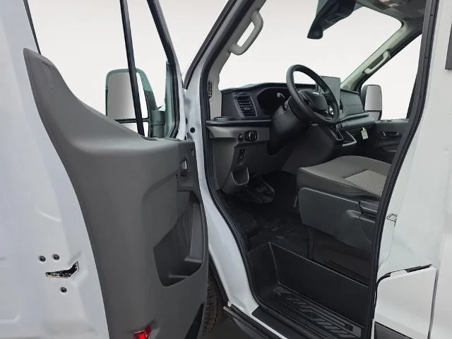 New 2026 Oxford White Ford Cargo Van image 28