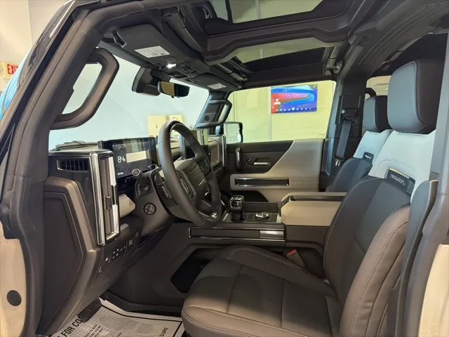 2026 GMC HUMMER EV 2X - Photo 16