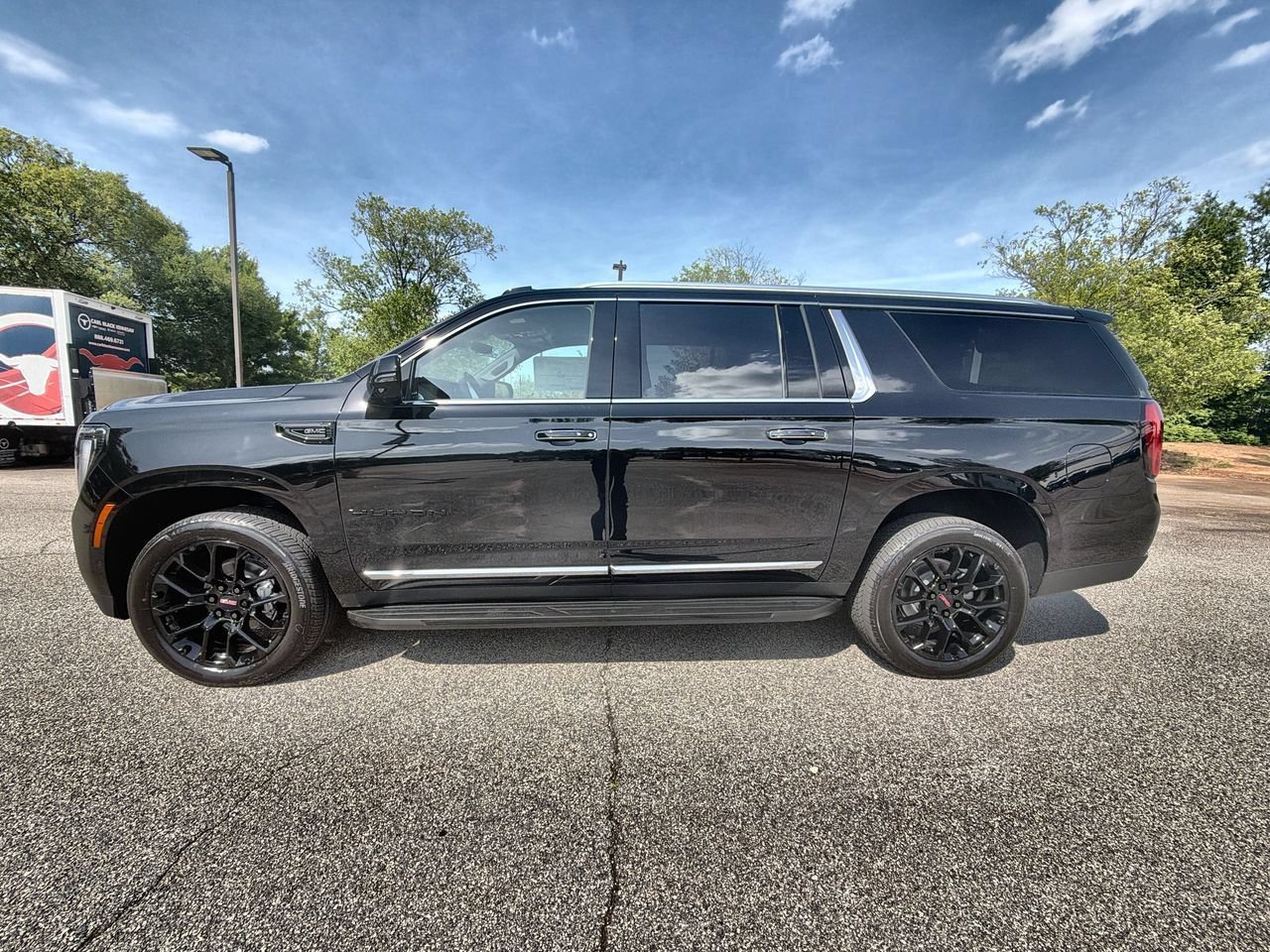 2026 GMC Yukon XL Elevation - Photo 5