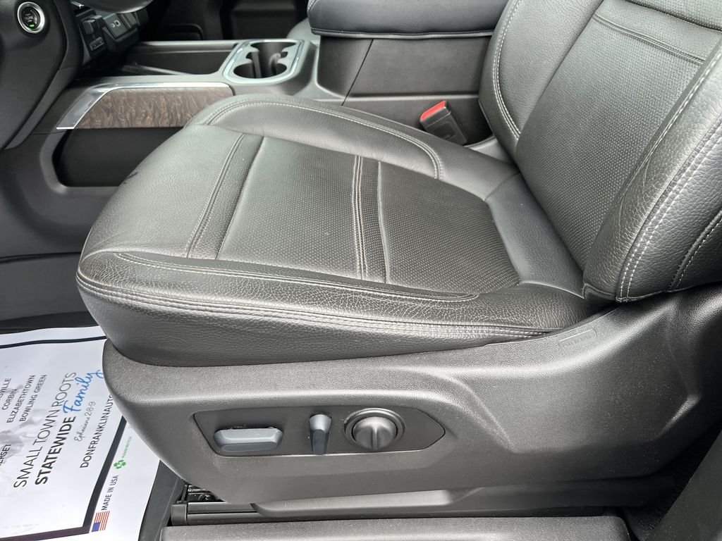 Used 2022 Blue GMC Denali image 12