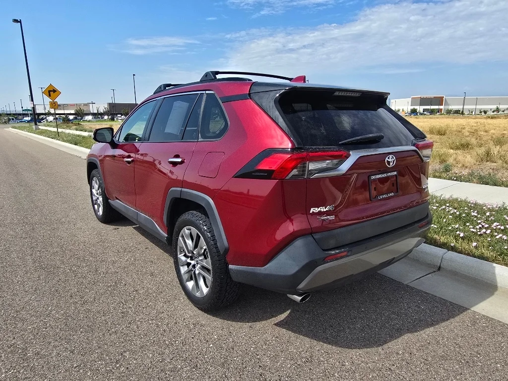 Used 2019 Ruby Flare Pearl Toyota Limited image 3
