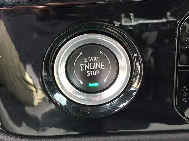 Used 2022 Gray Chevrolet LT image 23