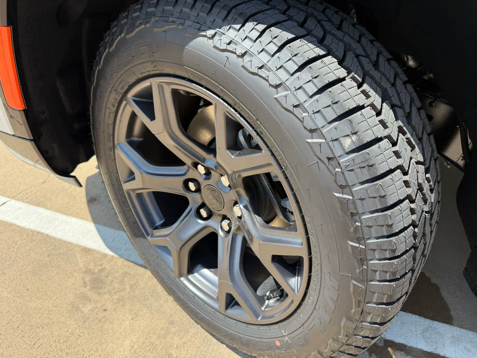 New 2026 Bright White Clearcoat Jeep Upland image 10