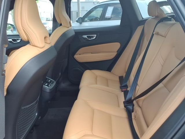 2023 Volvo XC60 Ultimate - Photo 15