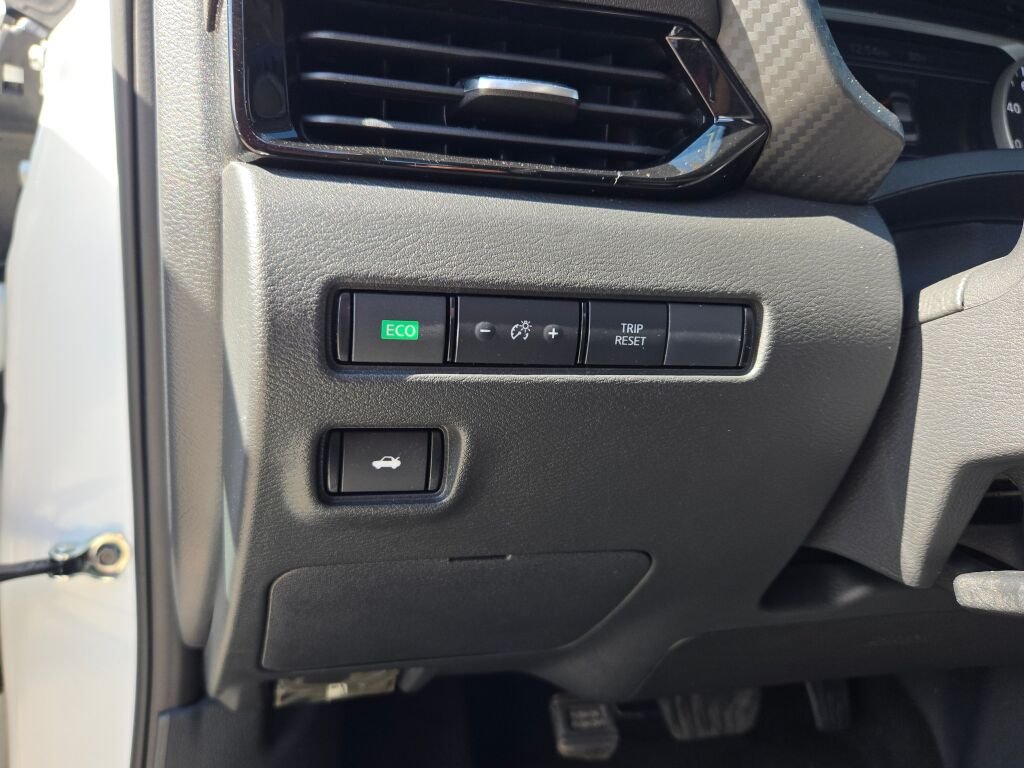 Certified Used 2025 White Nissan SV image 19
