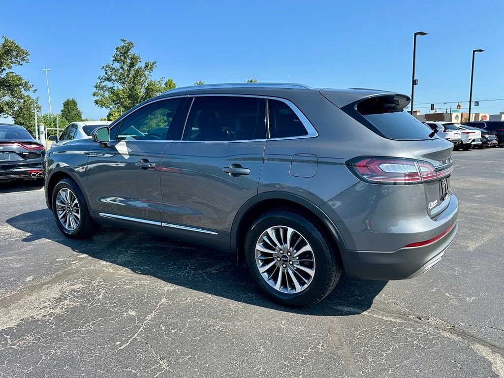 Used 2023 Gray Lincoln Standard image 5