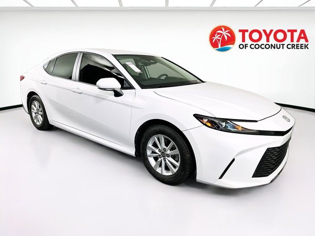 2025 Toyota Camry media 1