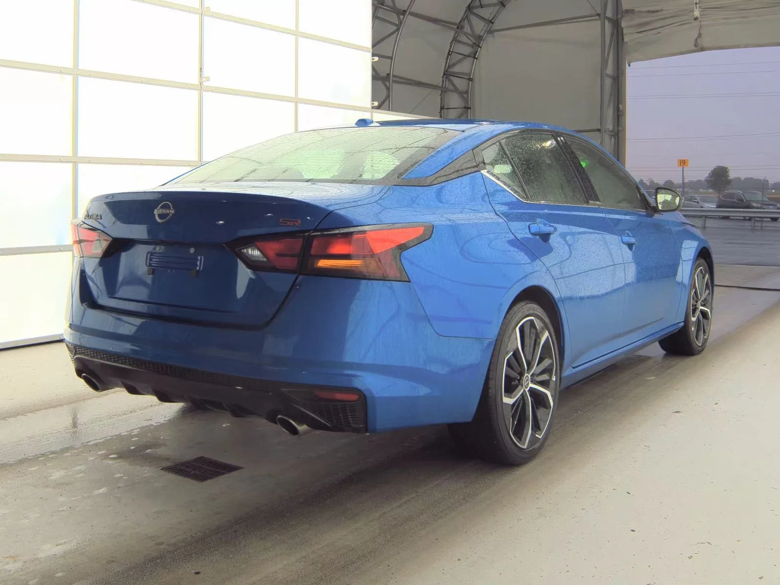 Used 2025 Blue Nissan 2.5 SR image 6