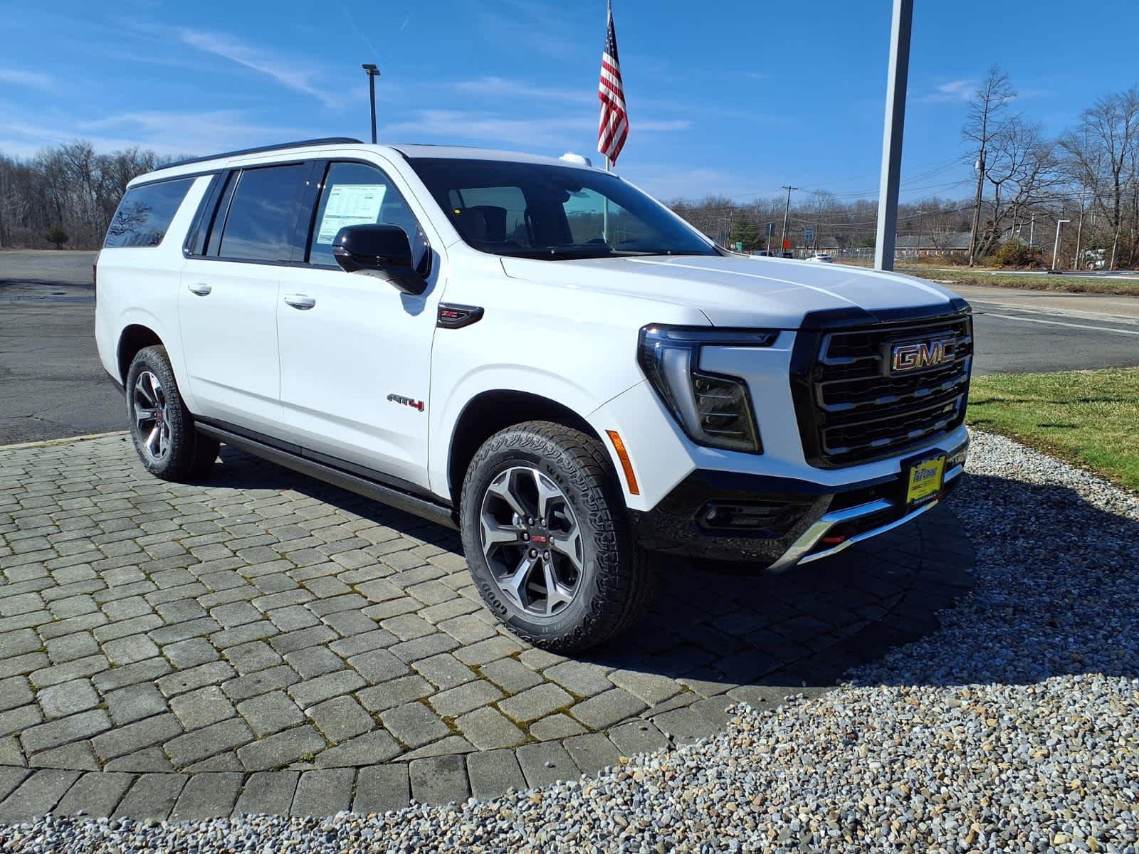 2026 GMC Yukon 4WD AT4 Ultimate AWD's photo