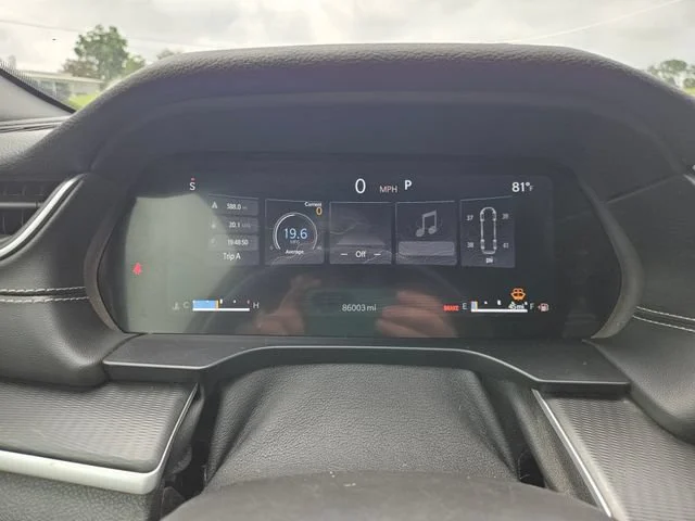Used 2024 White Jeep Altitude image 15