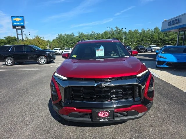 Used 2025 Red Chevrolet ACTIV image 8