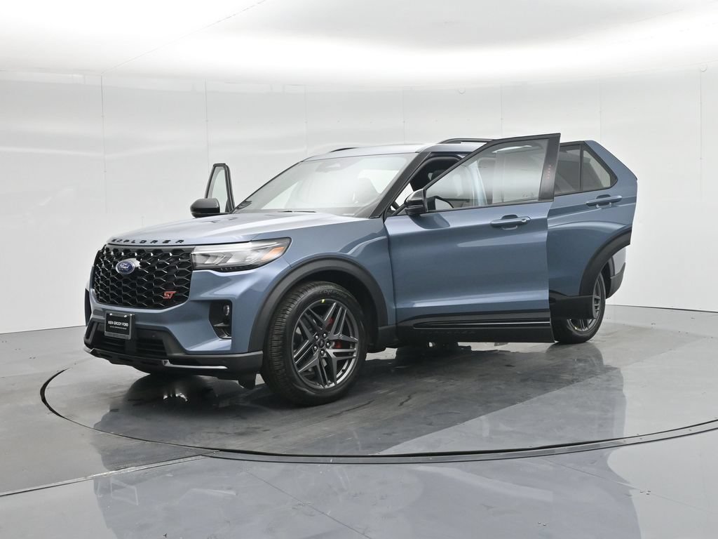 2025 Ford Explorer ST - Photo 35