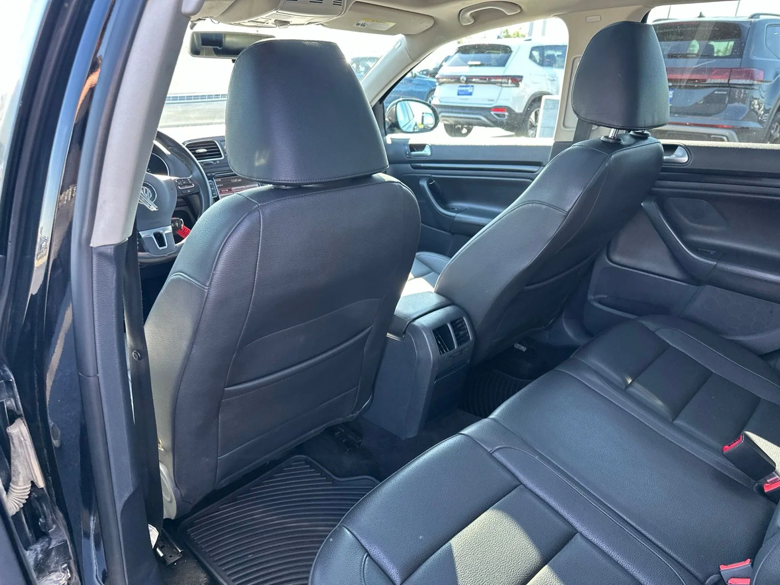 Used 2014 Black Volkswagen 2.0L TDI image 24