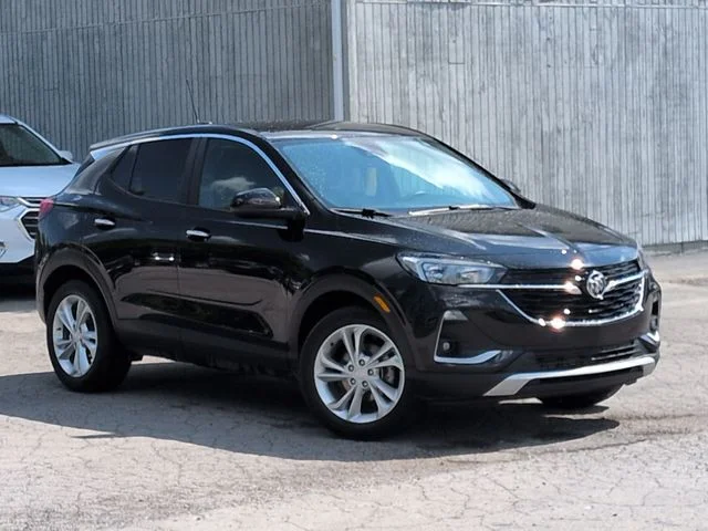Used 2023 Black Buick Preferred image 11