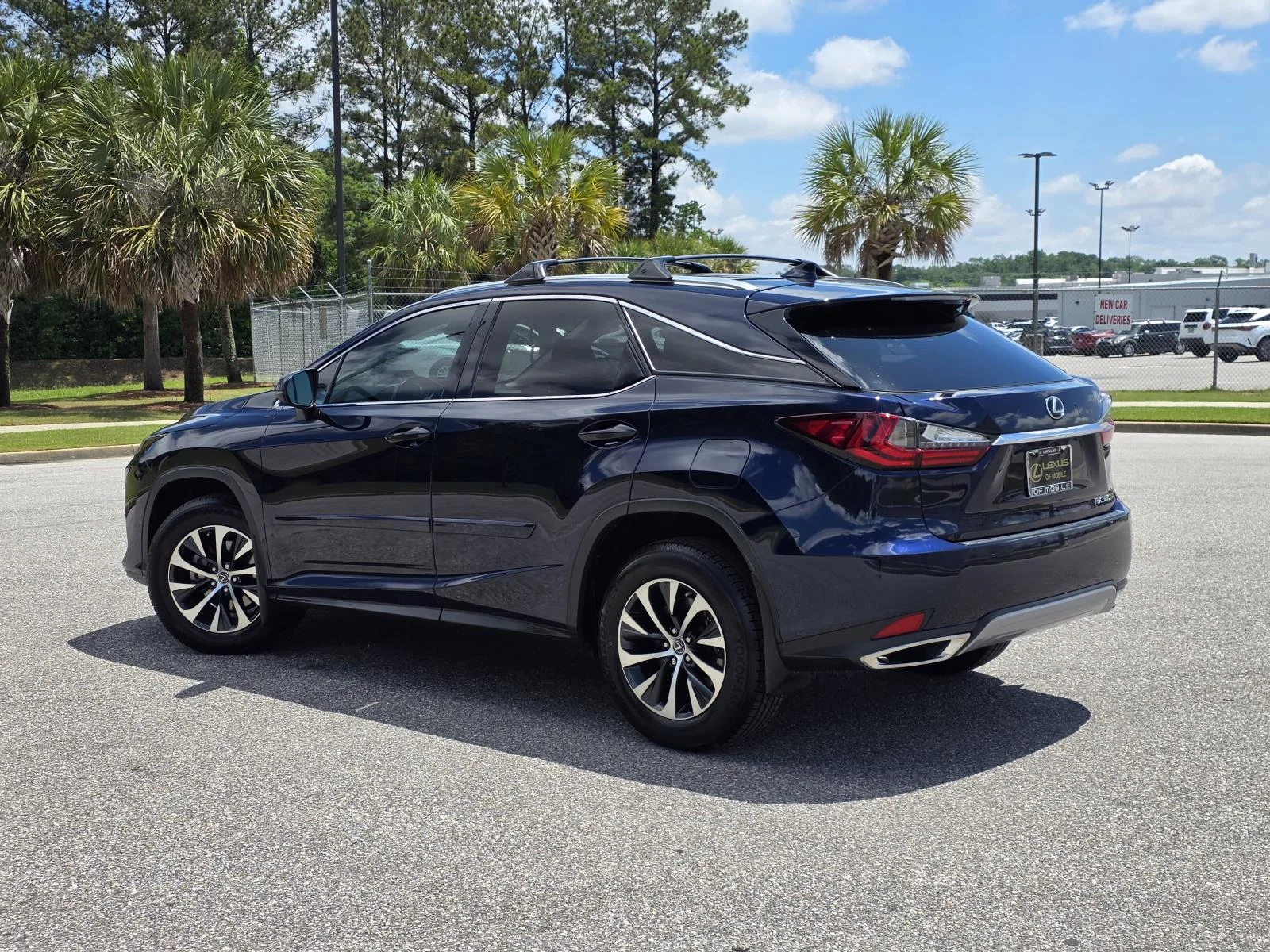 Certified Used 2022 Mica Lexus 350 image 4