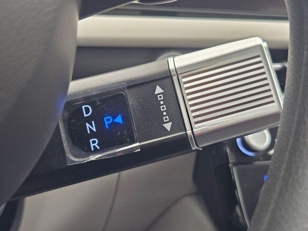 New 2026 White Hyundai SEL AWD image 20