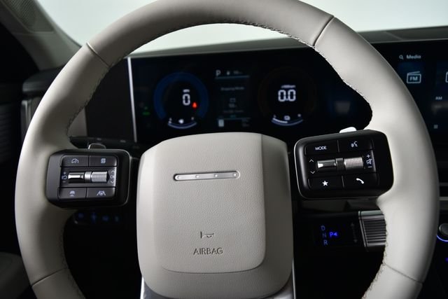 New 2026 Black Hyundai SE image 32