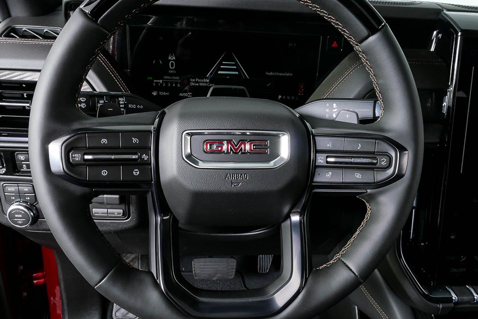 2026 GMC Yukon AT4 - Photo 9