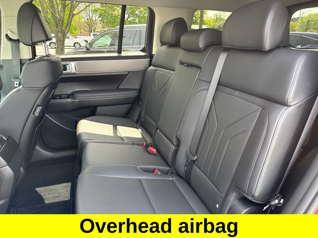 Used 2025 Red Hyundai SEL image 23