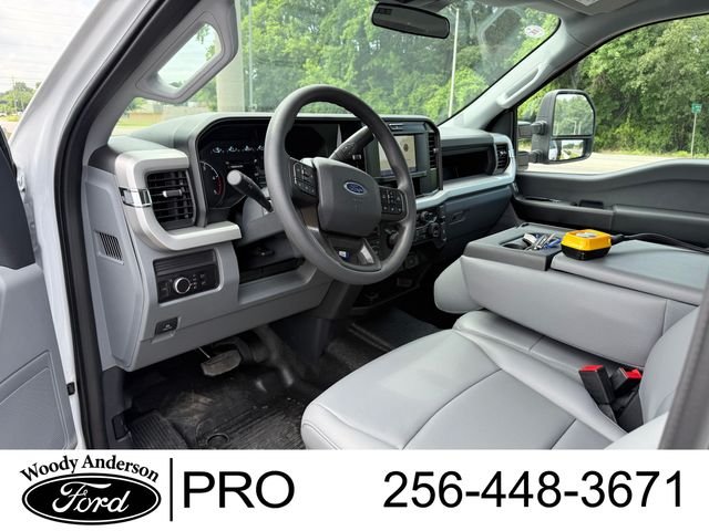 New 2026 Oxford White Ford XL image 12