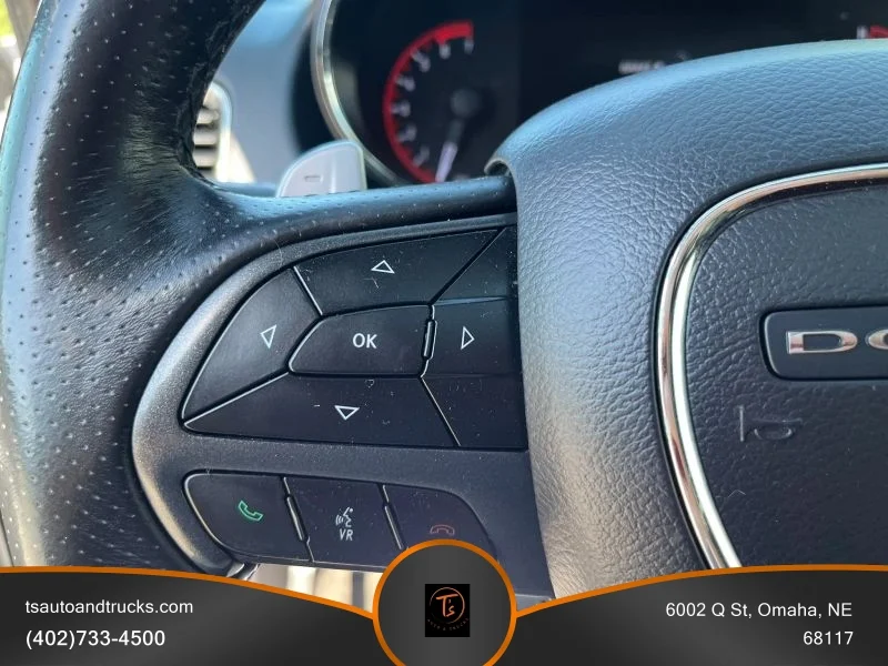 Used 2019 White Dodge R/T Sport Utility 4D image 22
