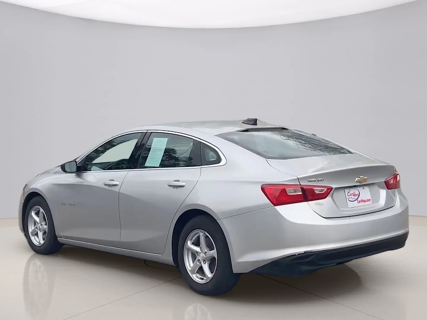 Used 2017 Silver Chevrolet LS image 3