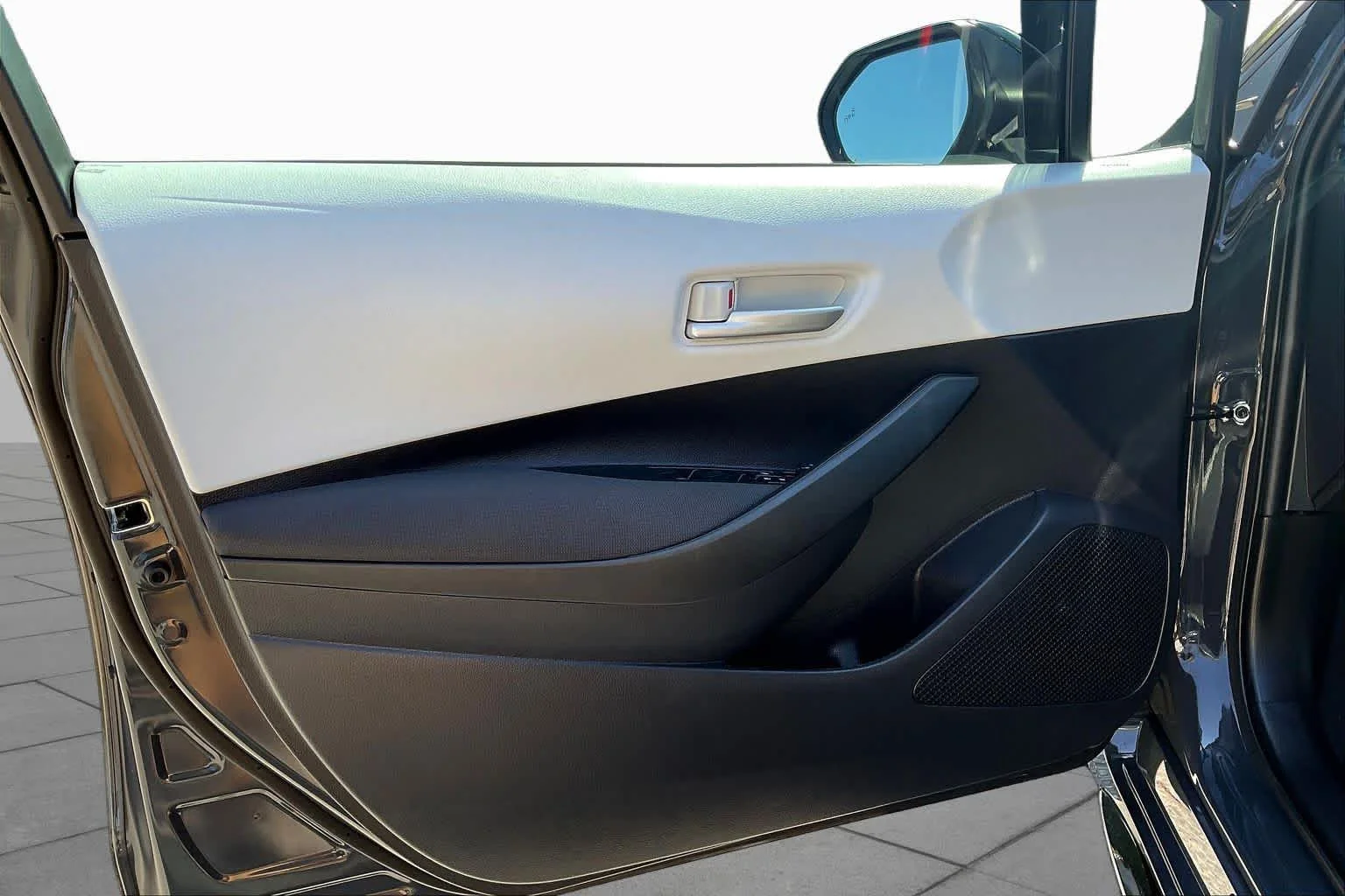 Used 2026 Underground Toyota SE image 21