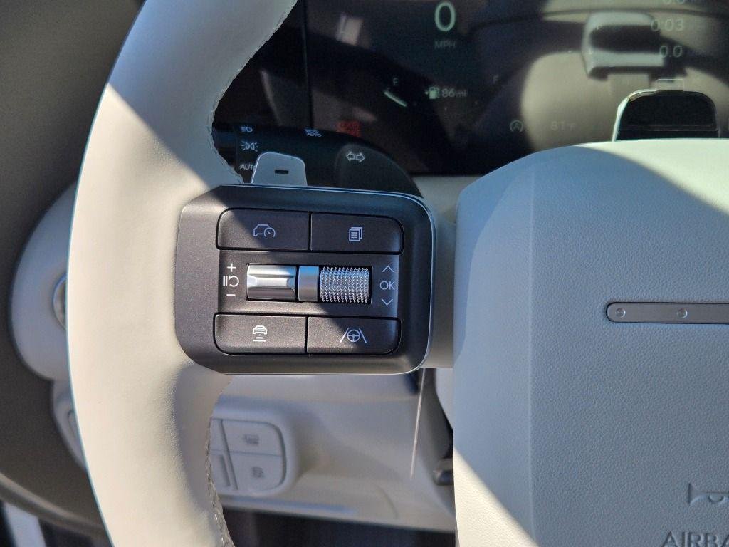 New 2026 White Pearl Hyundai SEL AWD image 27
