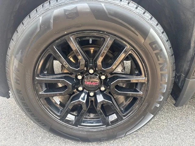 Used 2023 Black GMC Elevation image 4