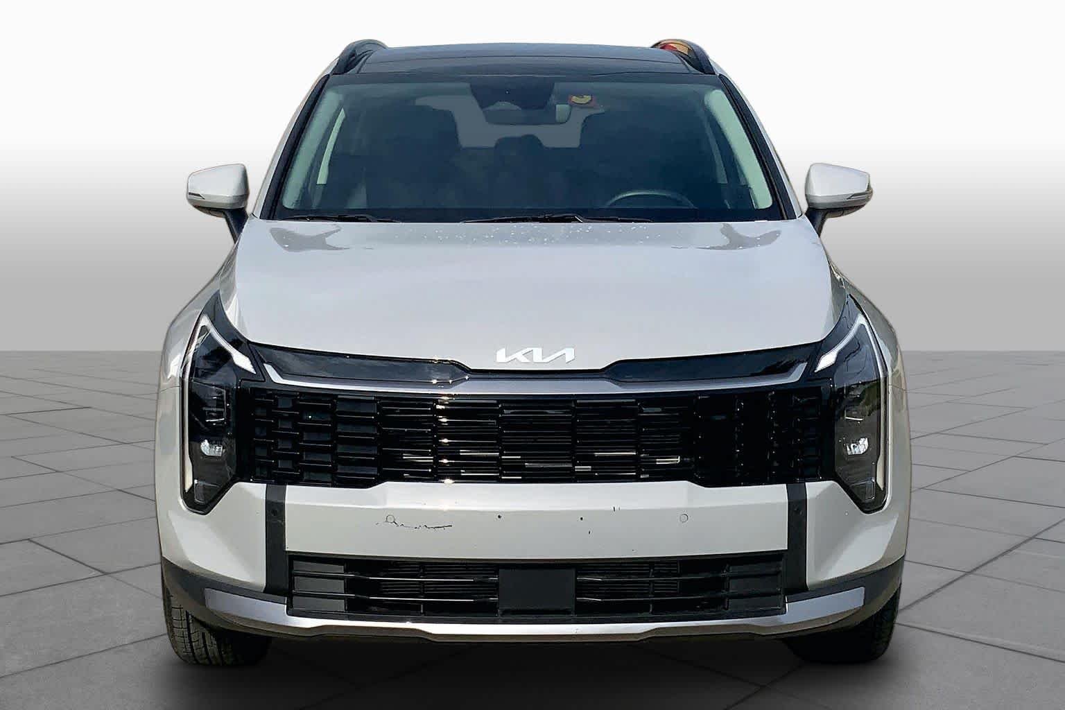 Pre-Owned 2026 Kia Sportage EX