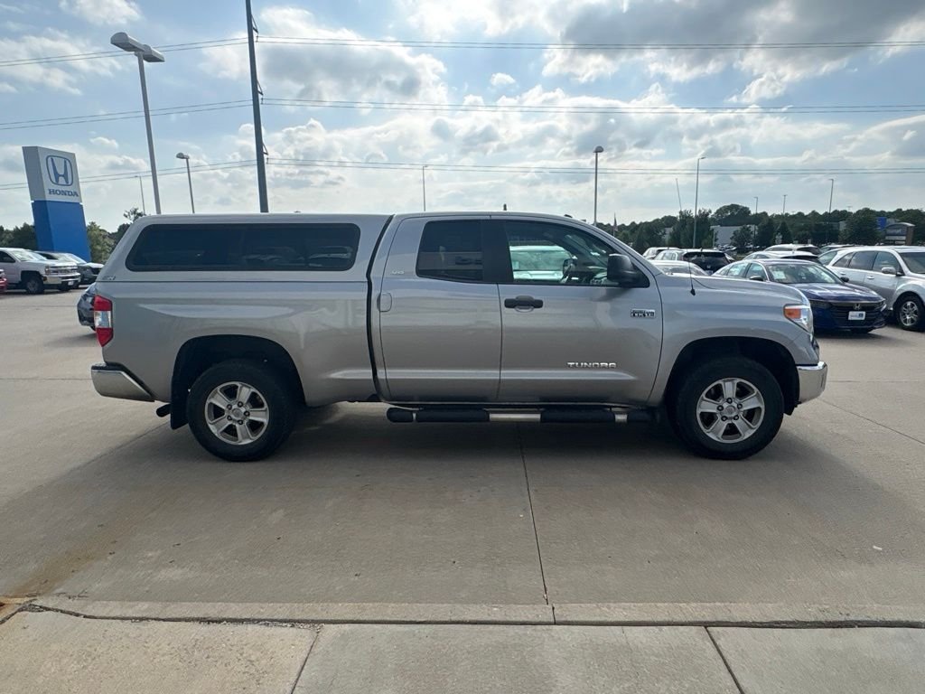 Used 2016 Silver Sky Metallic Toyota SR5 image 4