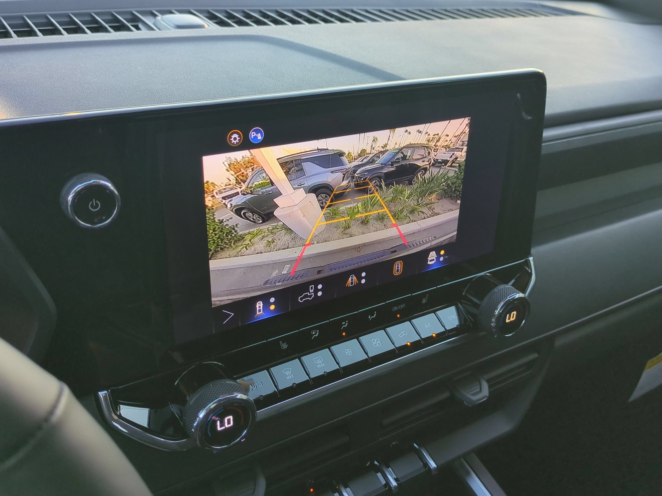 2026 Chevrolet Colorado Trail Boss - Photo 17