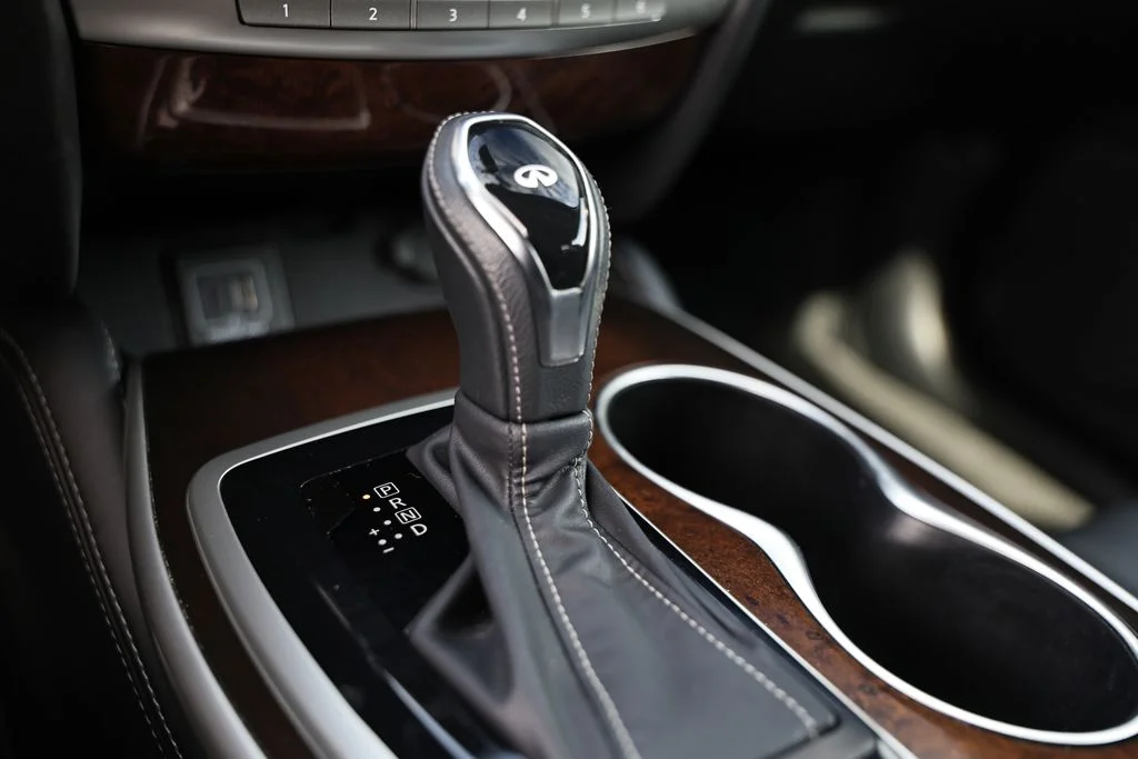 Used 2019 Graphite Shadow INFINITI LUXE image 40