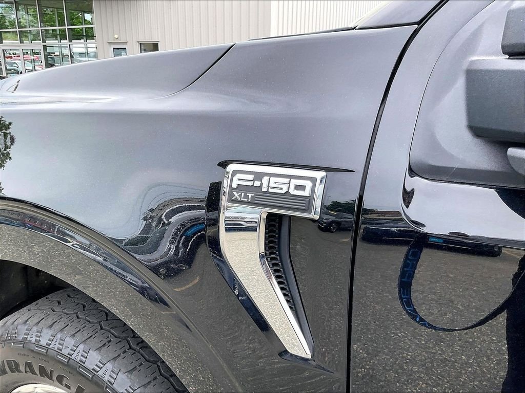 Used 2024 Black Ford XLT image 27