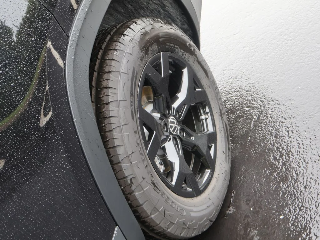 New 2026 Black Volkswagen 2.0T Peak Edition image 38