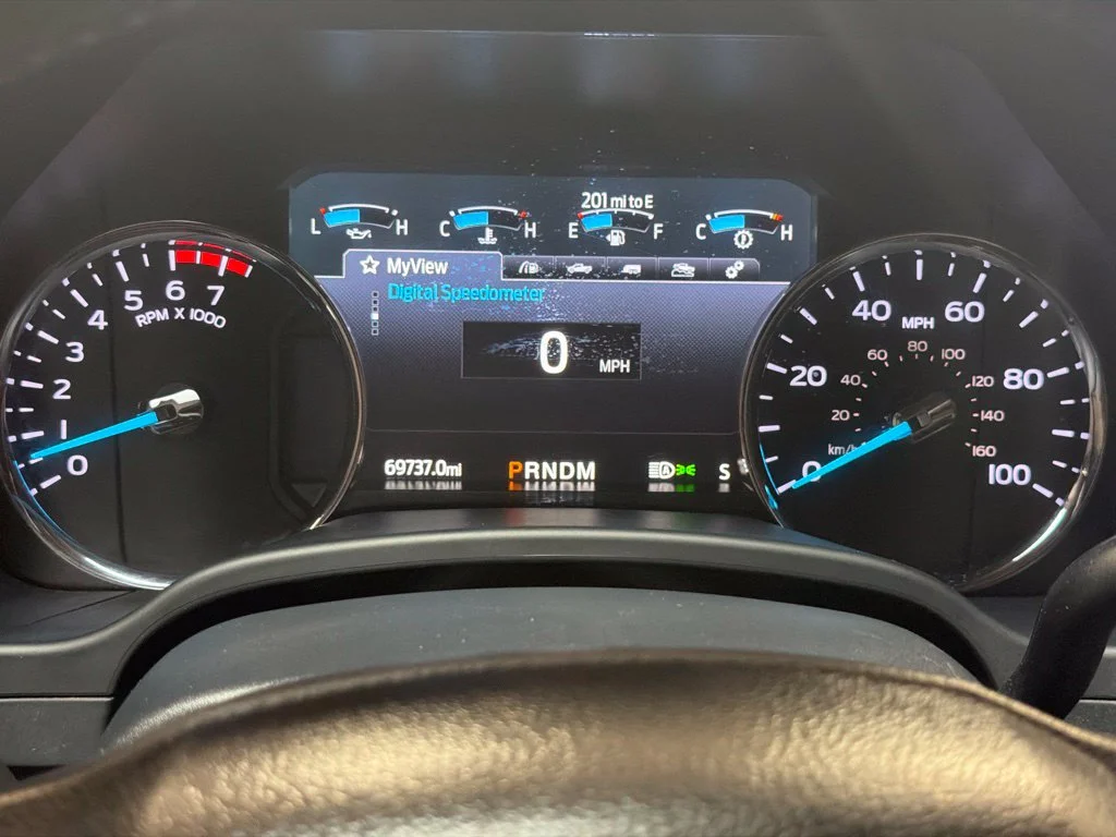 Used 2022 Silver Metallic Ford Lariat image 25