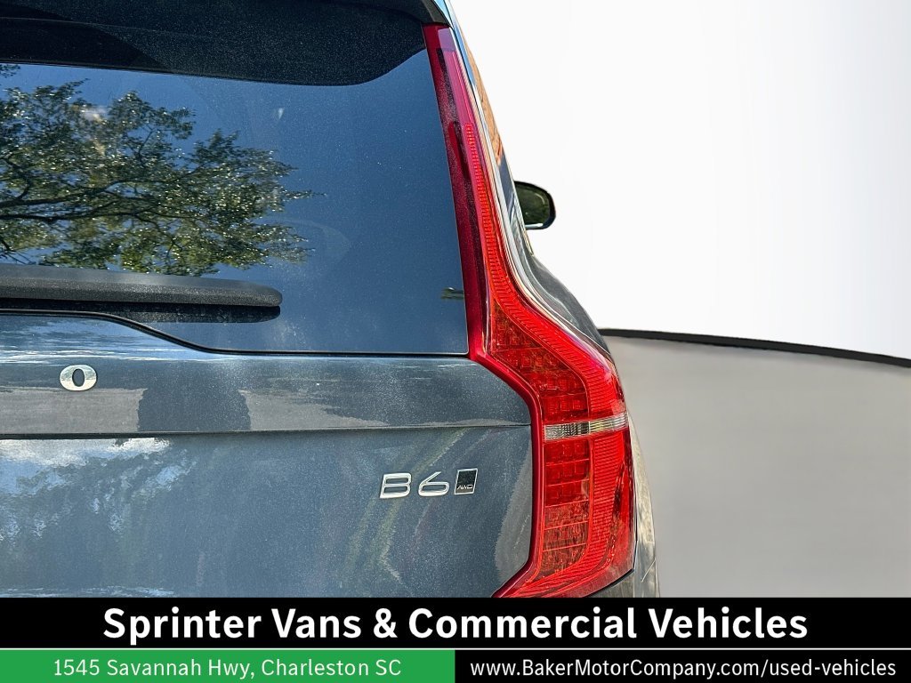 Used 2023 Blue Volvo Ultimate image 34