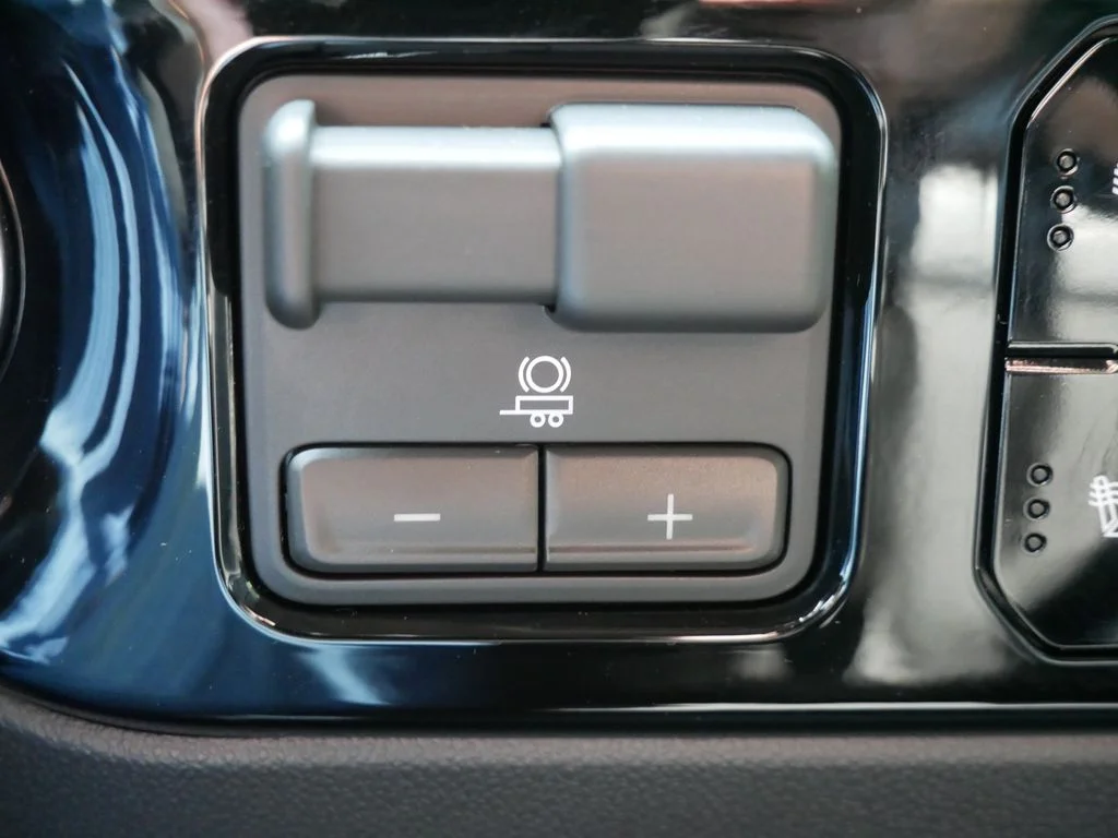 Used 2026 Gray Chevrolet LT image 24