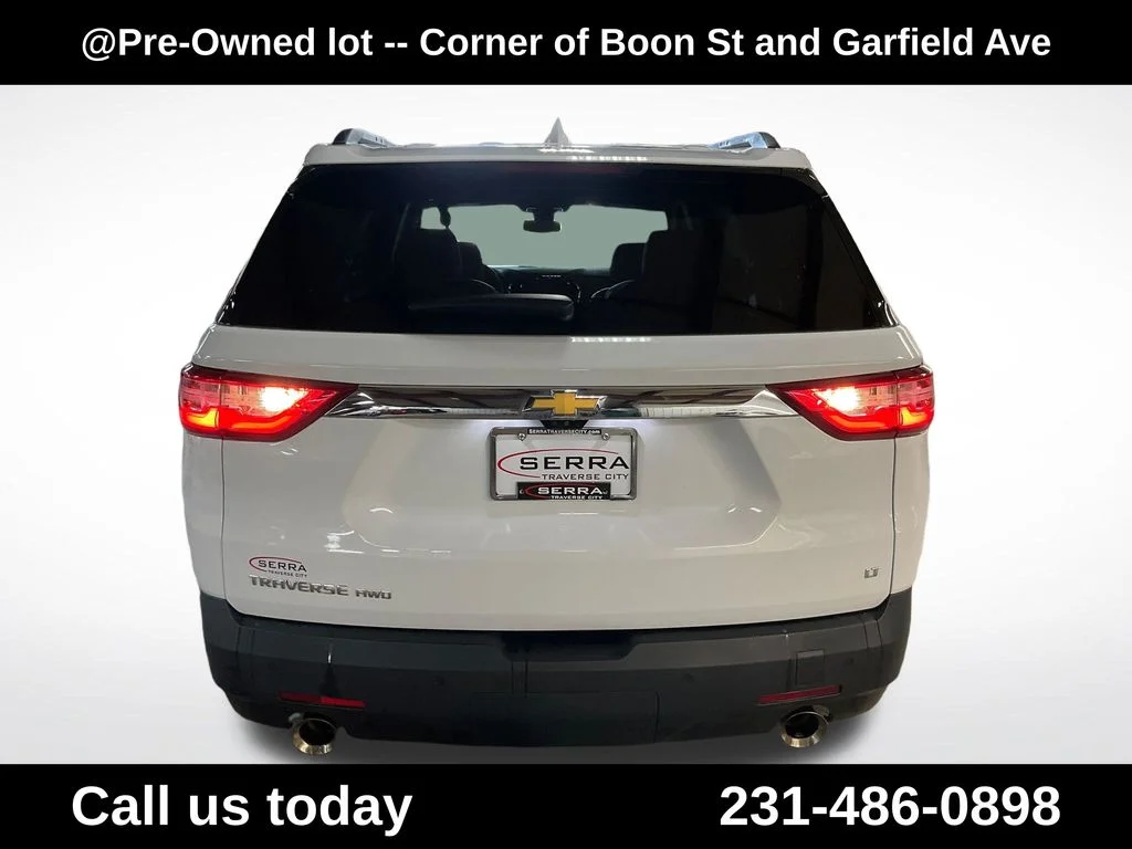 Used 2019 White Chevrolet 3LT image 4