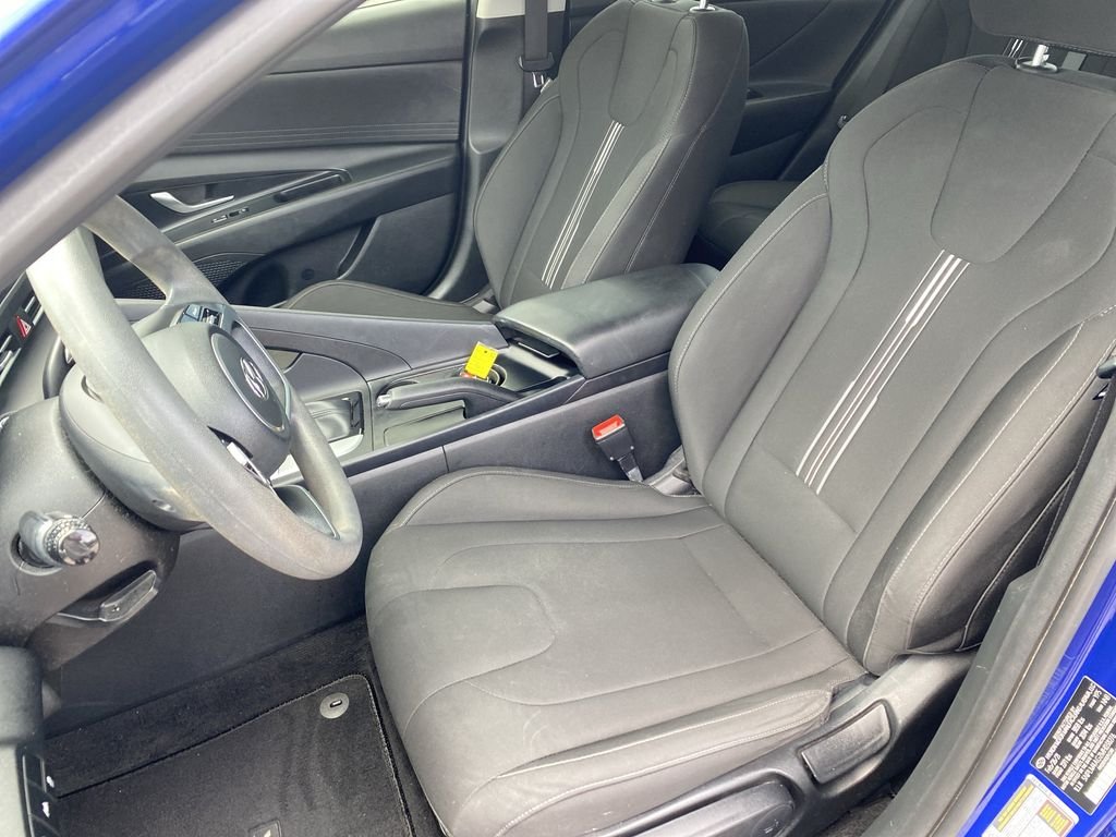 Used 2021 Intense Blue Hyundai SEL image 11