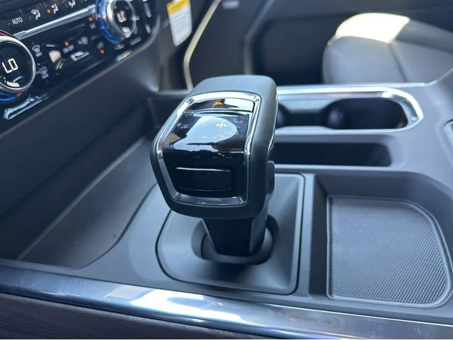 2026 GMC Sierra 1500 SLT - Photo 19