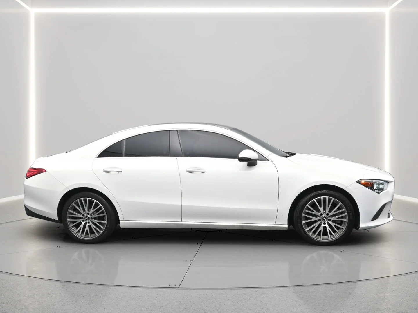 Used 2021 Polar White Mercedes-Benz CLA 250 image 10