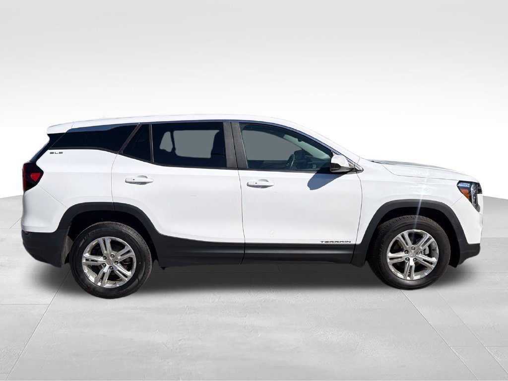 Certified Used 2024 White GMC SLE image 6