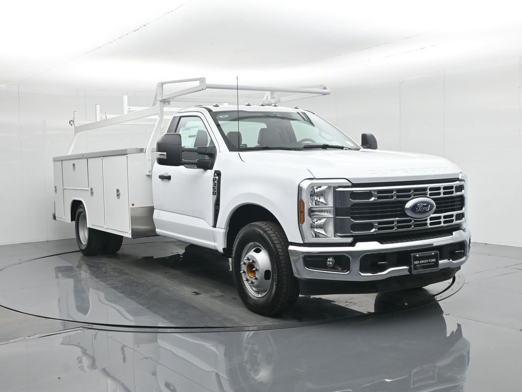 New 2026 Oxford White Ford XL image 1