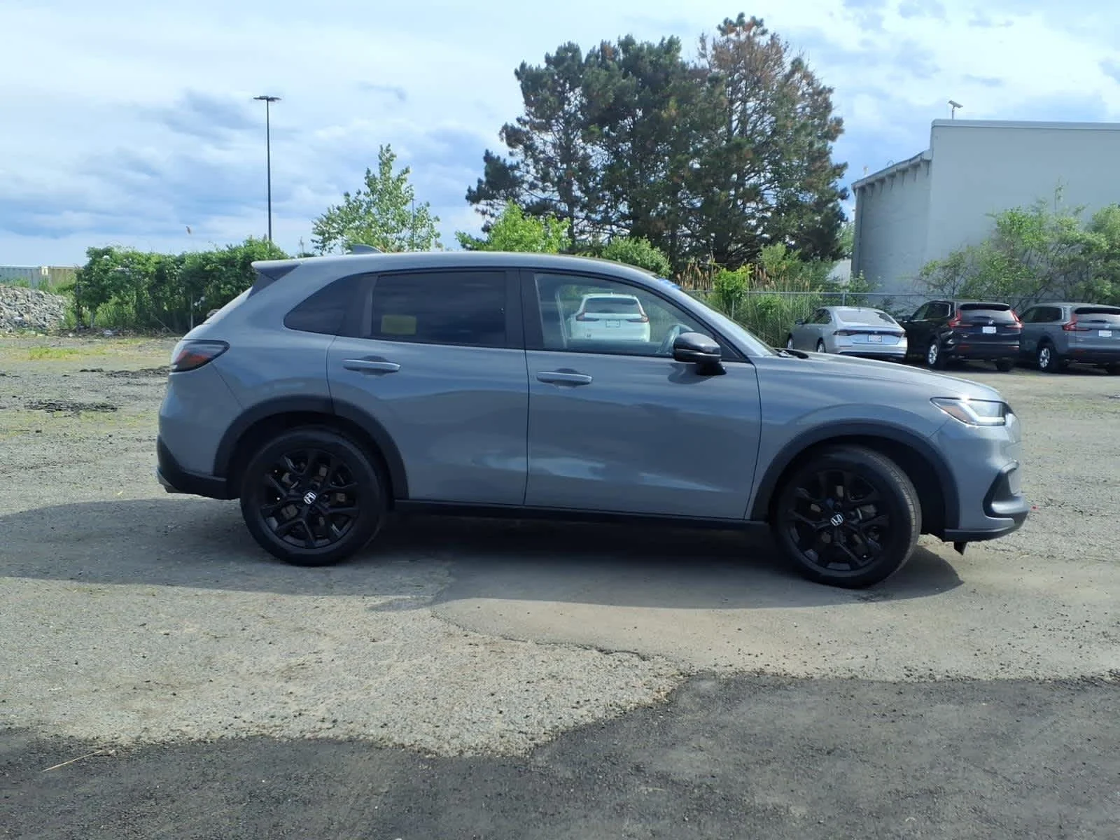 Certified Used 2025 Urban Gray Pearl Honda Sport image 4
