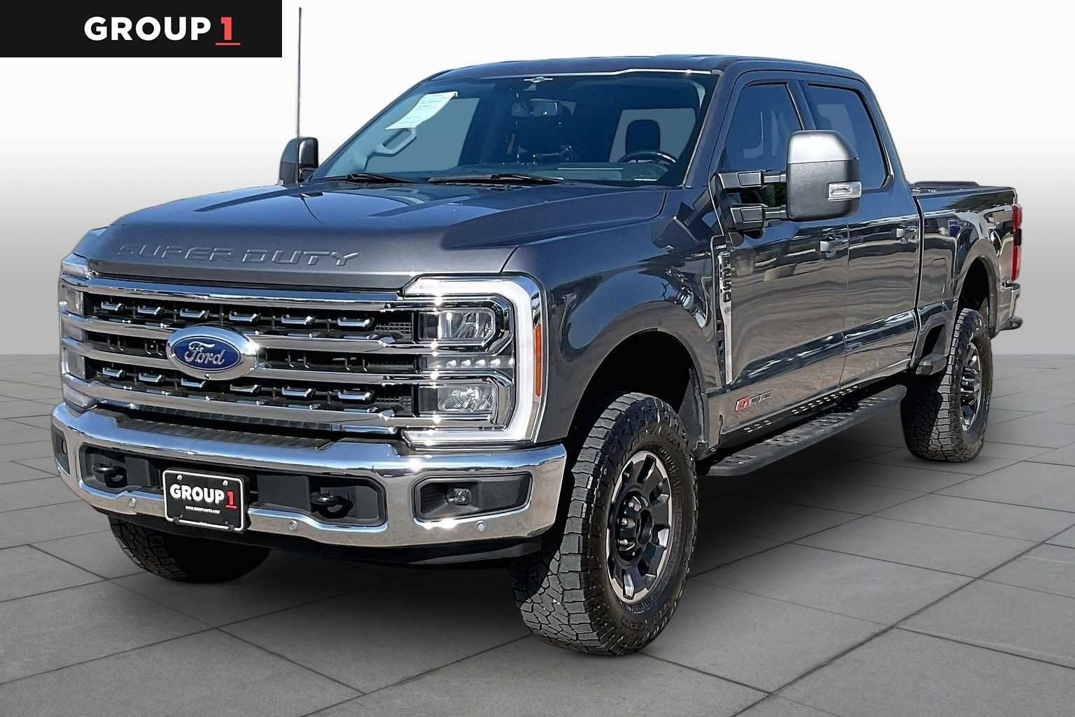 2023 Ford Super Duty F-250 Pickup LARIAT