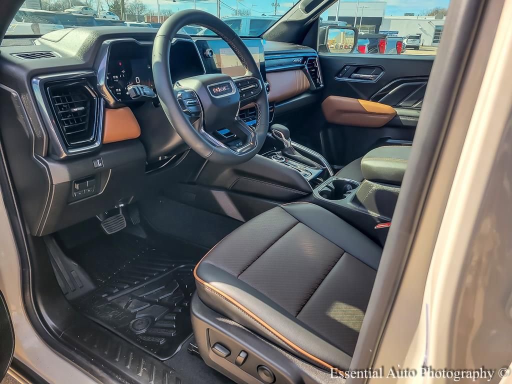 2026 GMC CANYON - Image 10