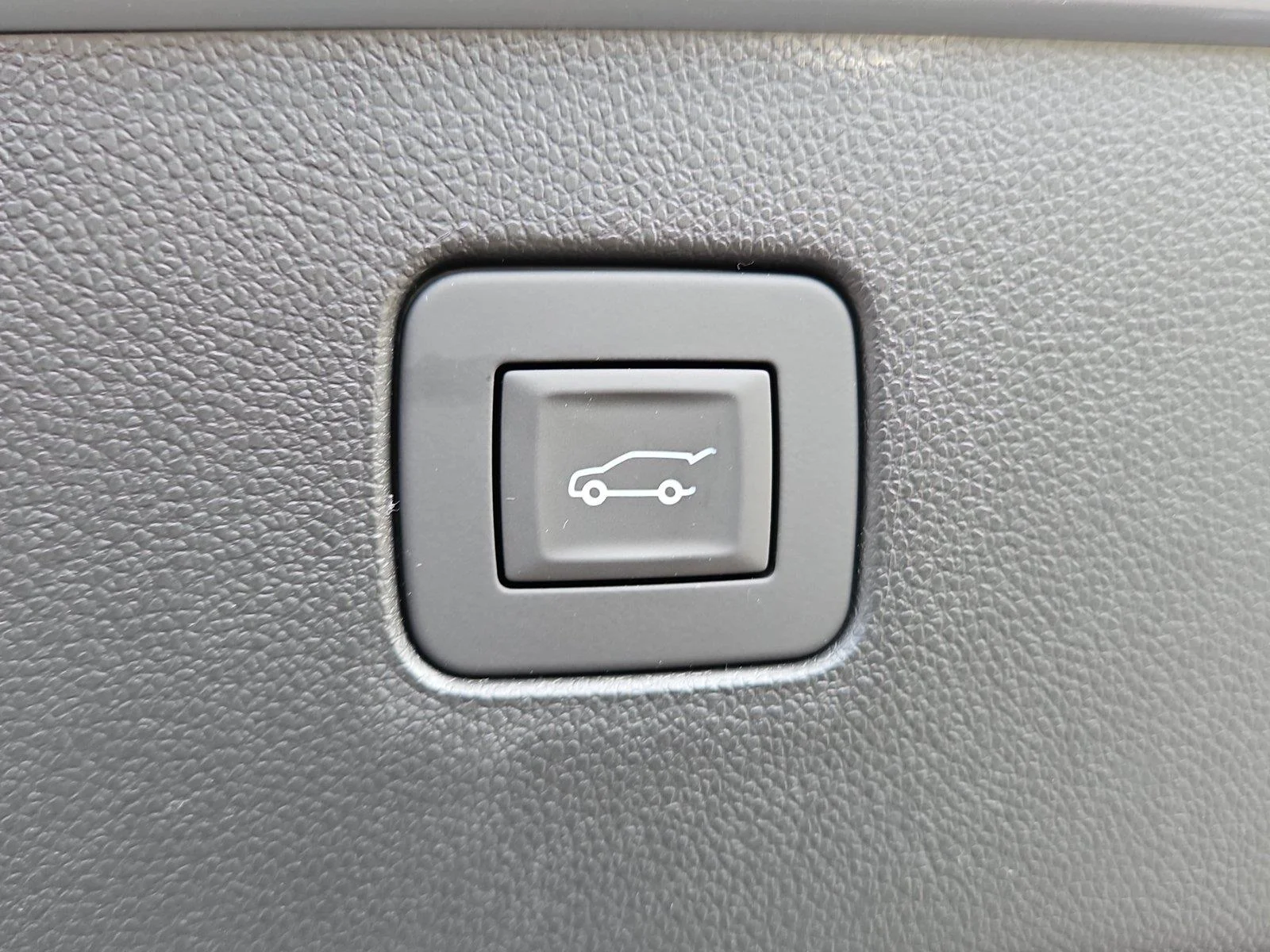 2026 Buick Envista Sport Touring - Photo 8