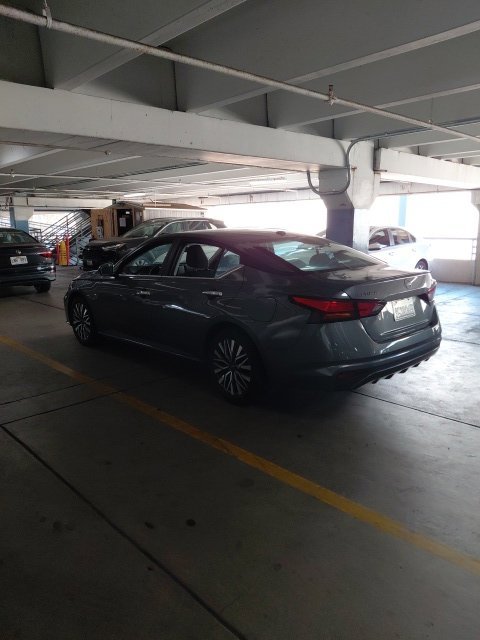Used 2024 Gray Nissan 2.5 SV image 3